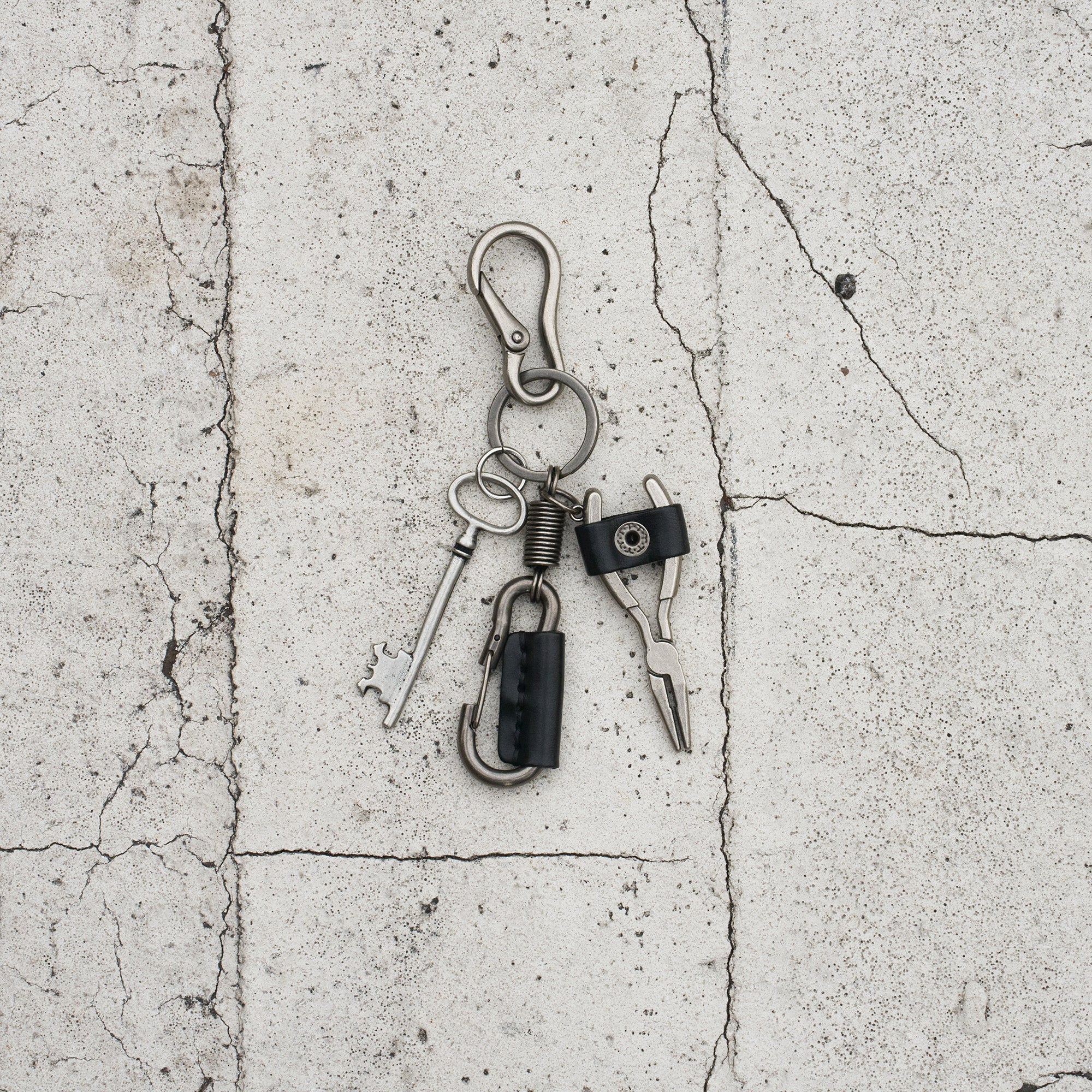 UL Key Chain 01 BLACK