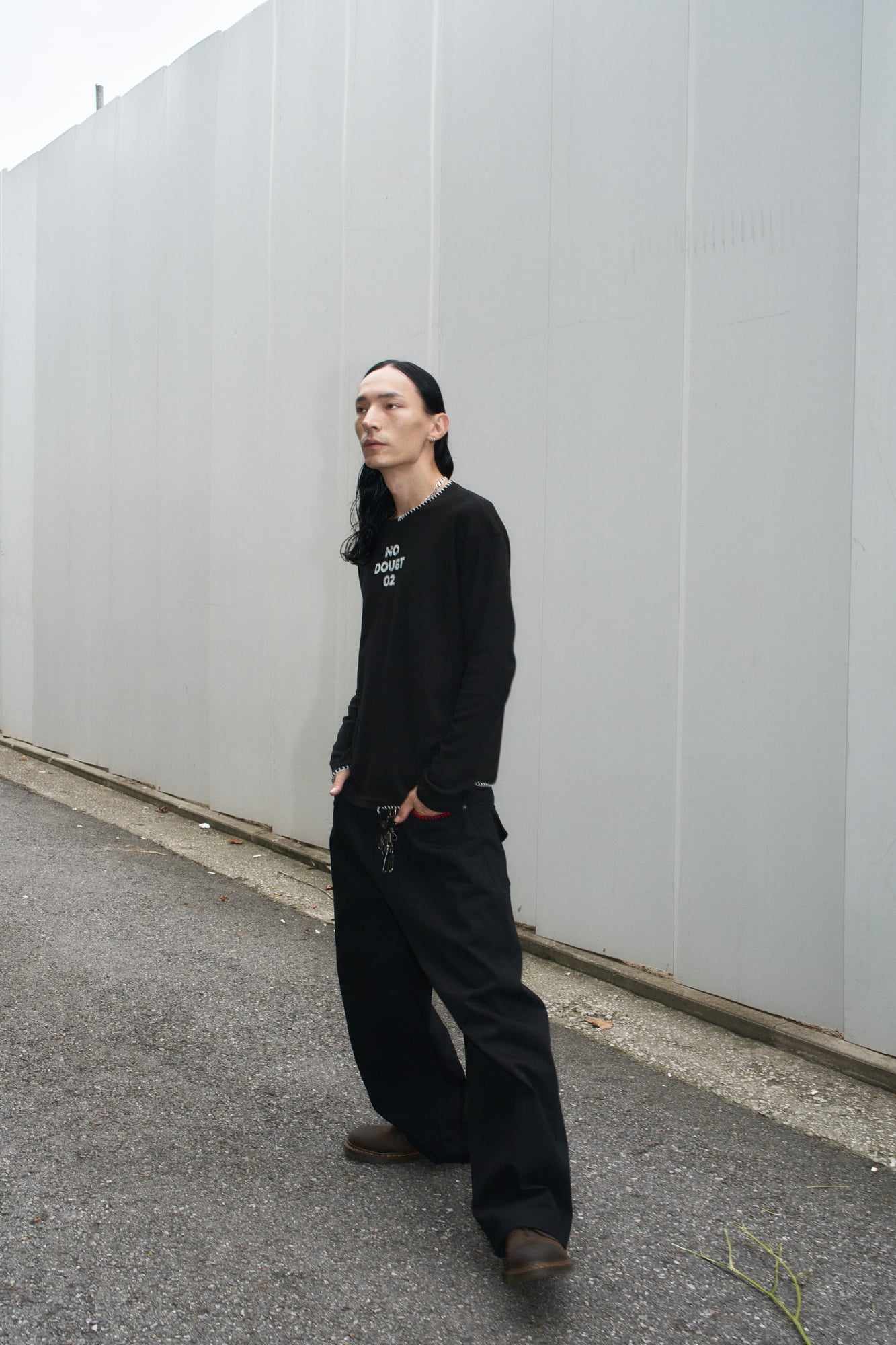 UL LS T-Shirt 01 BLACK