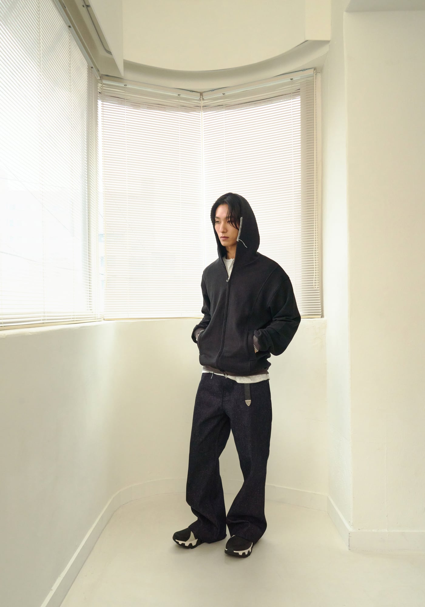 UL Thermal Zip Hoodie 01 BLACK