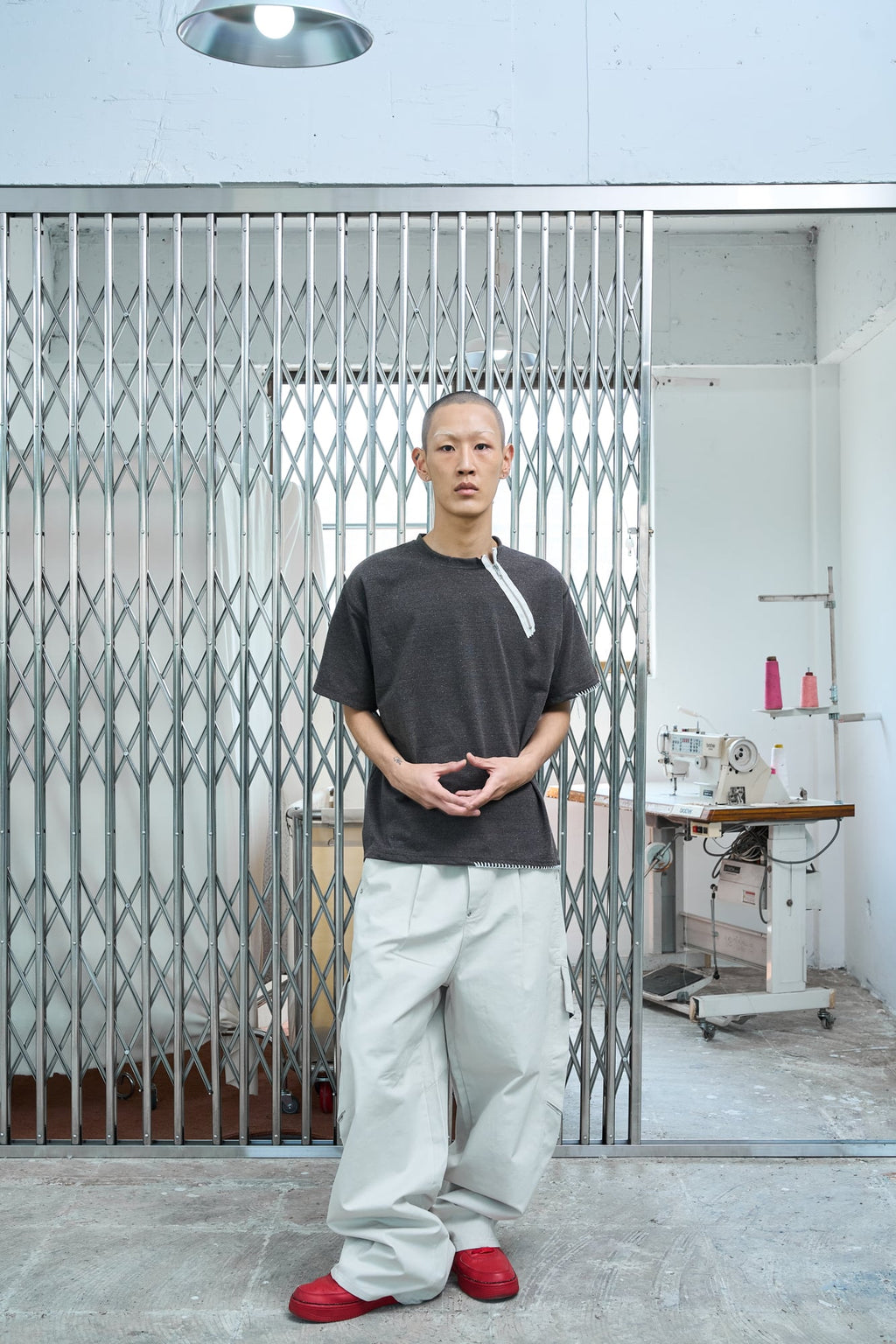 UL Zip T-Shirt 05 Brown